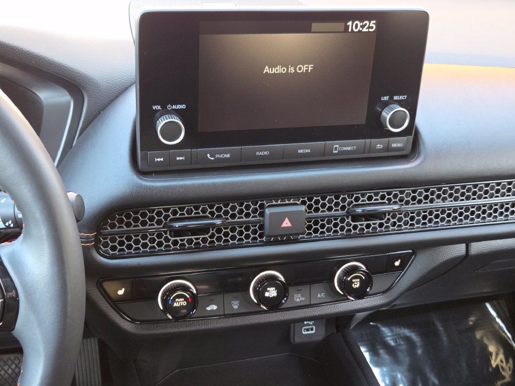 Used 2024 Honda HR-V Sport image 34