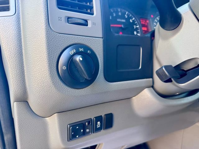 Used 2012 Nissan NV 2500 SV w/ Side Curtain Airbag Pkg image 16