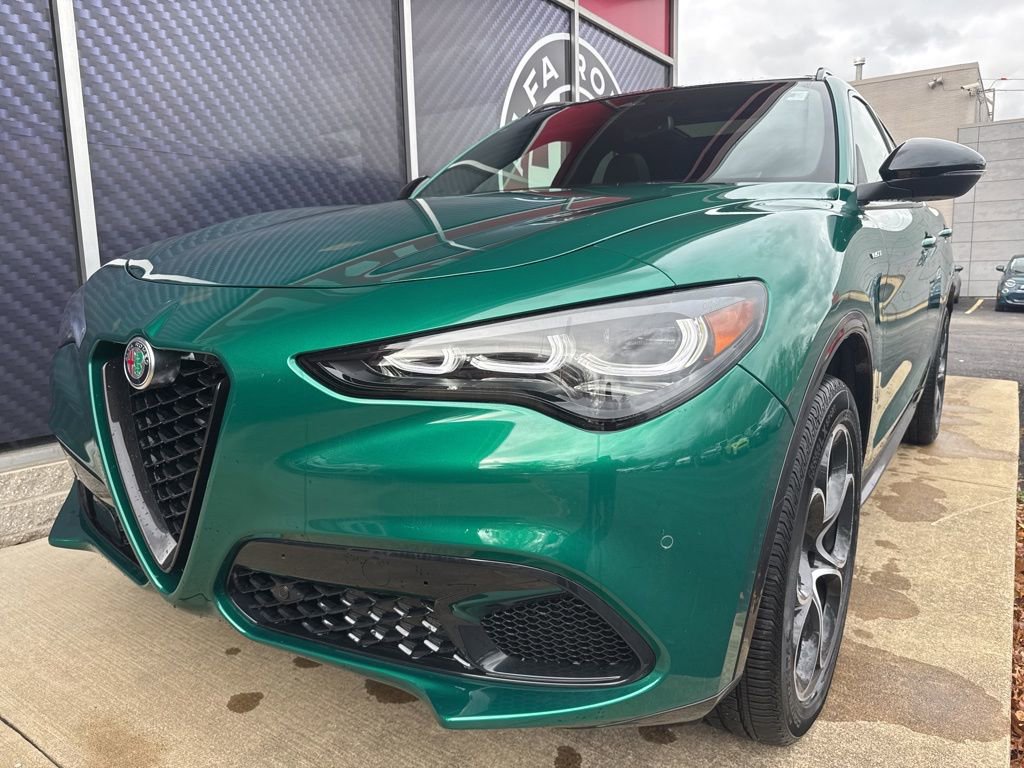 New 2025 Alfa Romeo Stelvio Sprint w/ Veloce Package image 10