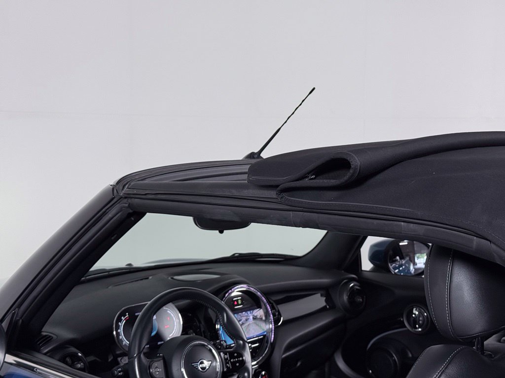 Used 2022 MINI Cooper S FWD image 14