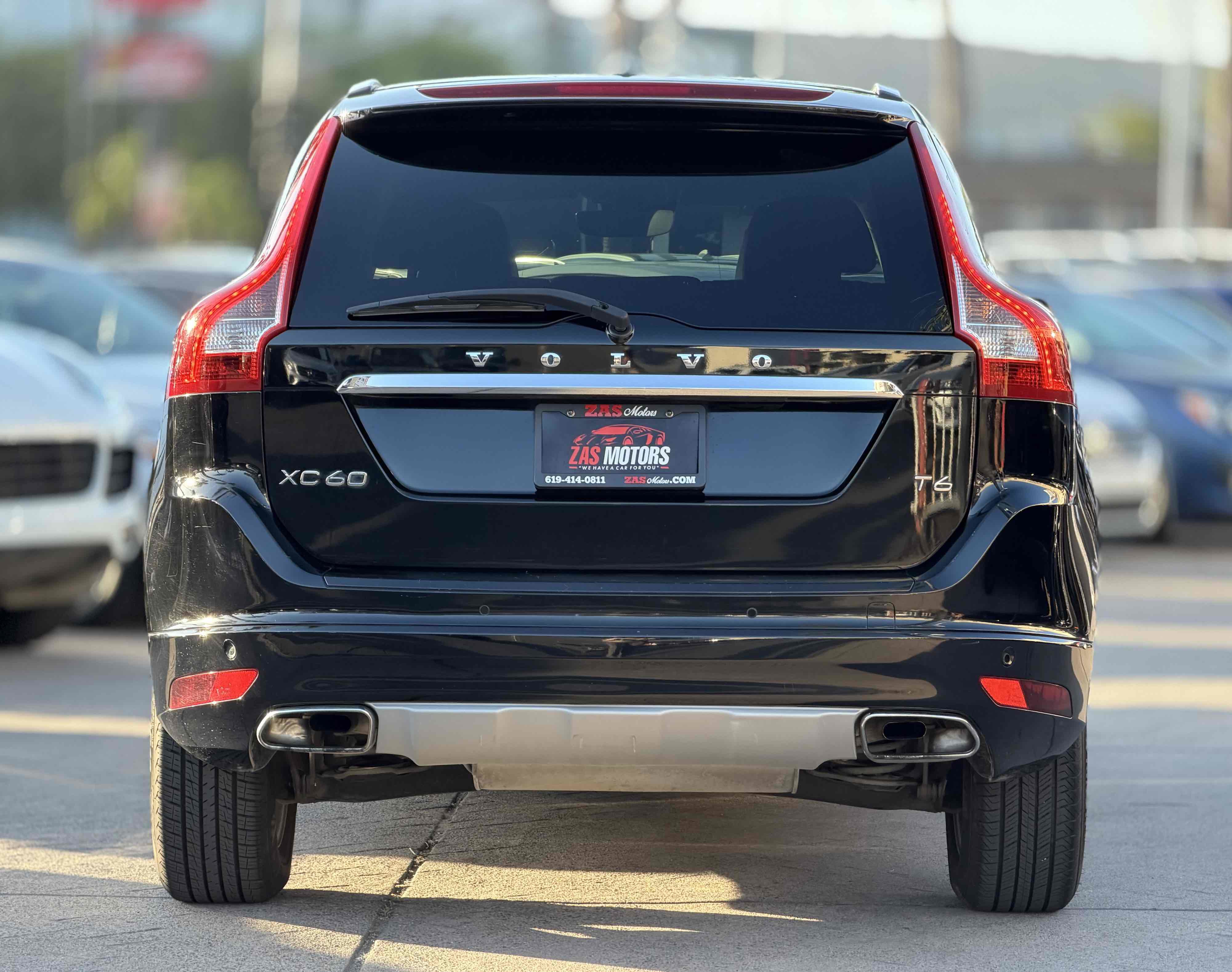 Used 2016 Volvo XC60 T6 FWD image 6