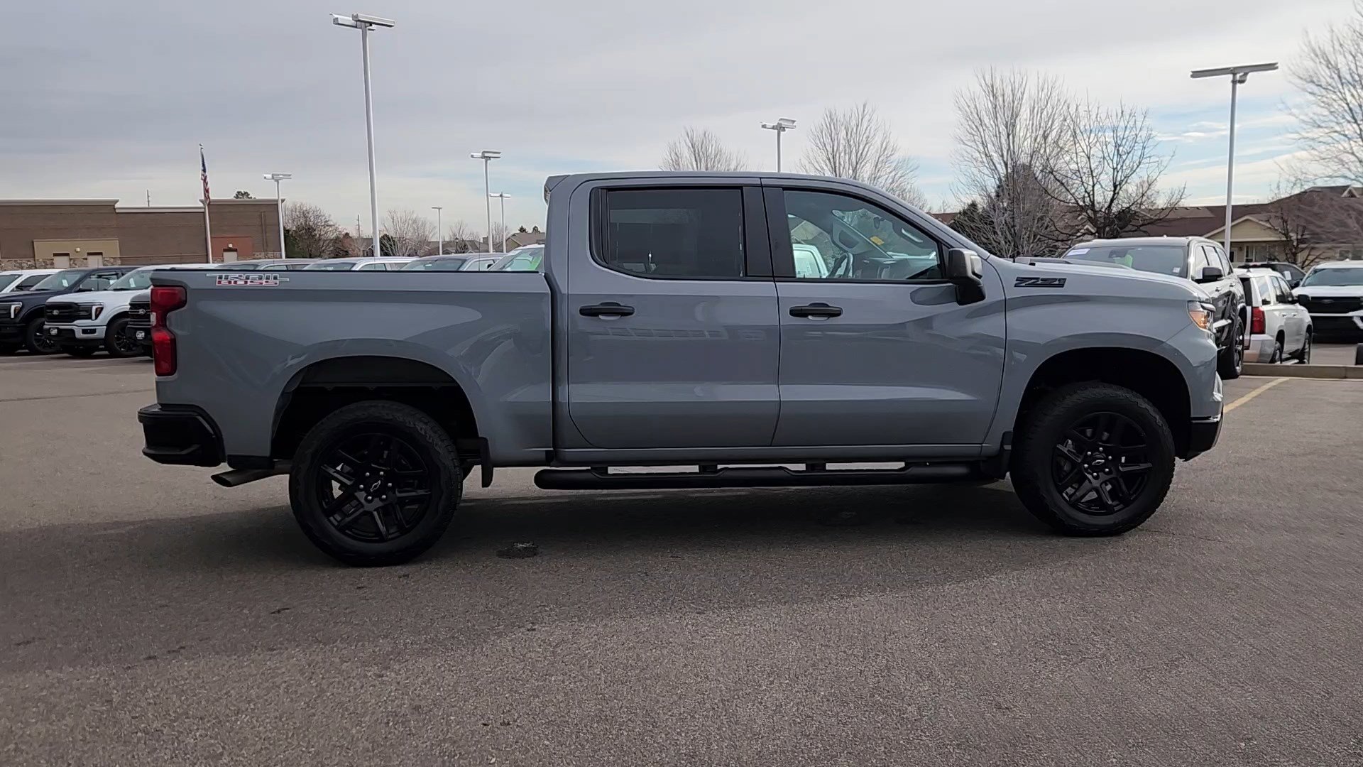 Used 2024 Chevrolet Silverado 1500 Custom Trail Boss w/ Turbomax Blackout Package image 7