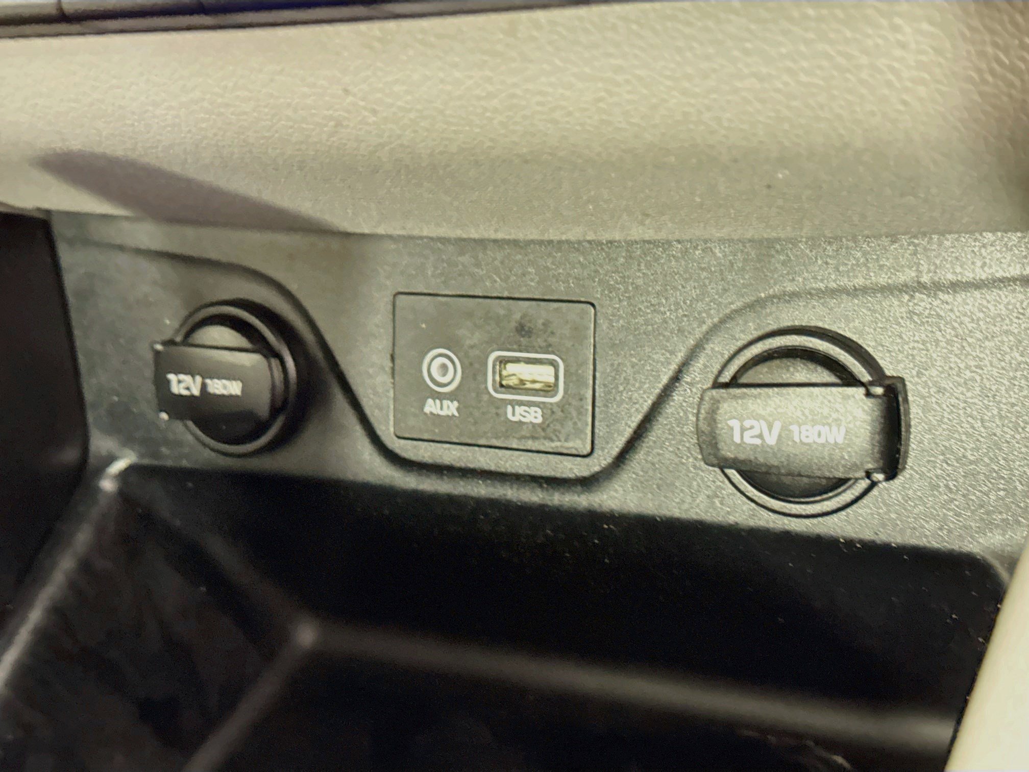 Used 2021 Hyundai Tucson SE FWD image 40
