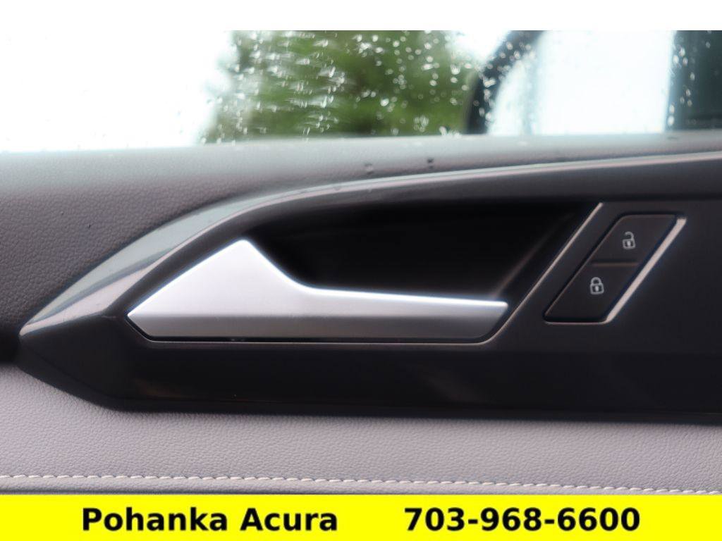 Used 2023 Volkswagen Taos SEL image 23