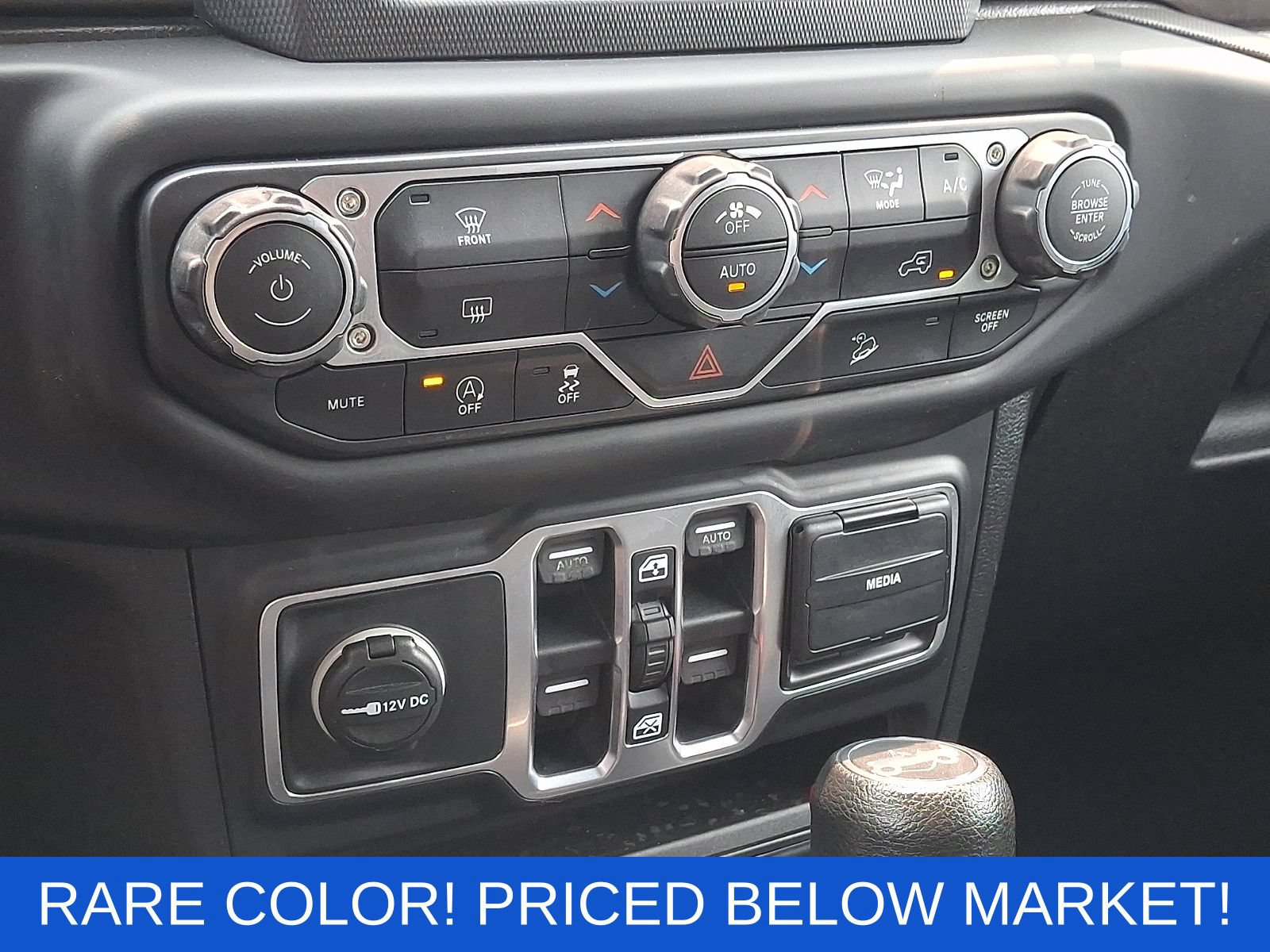 Used 2018 Jeep Wrangler Unlimited Sport S AWD/4WD image 17
