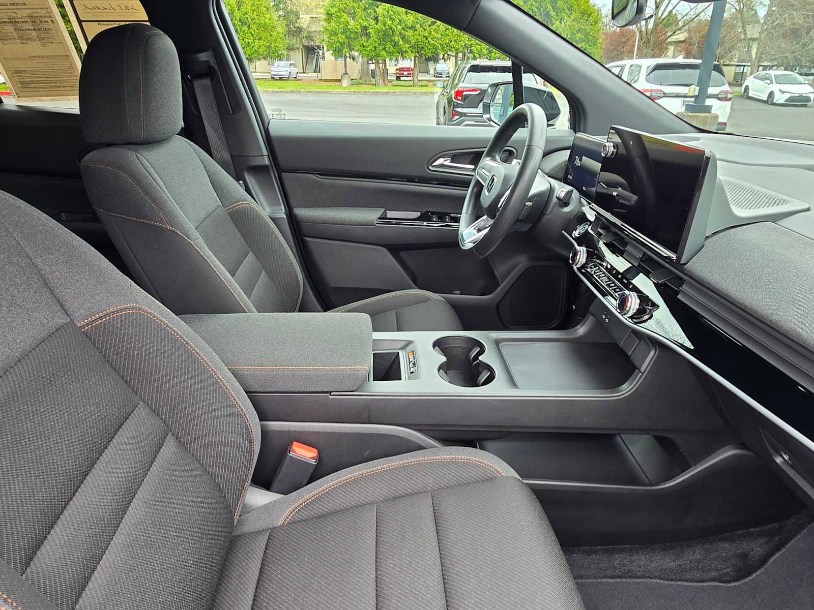 Used 2024 Honda Prologue EX image 10