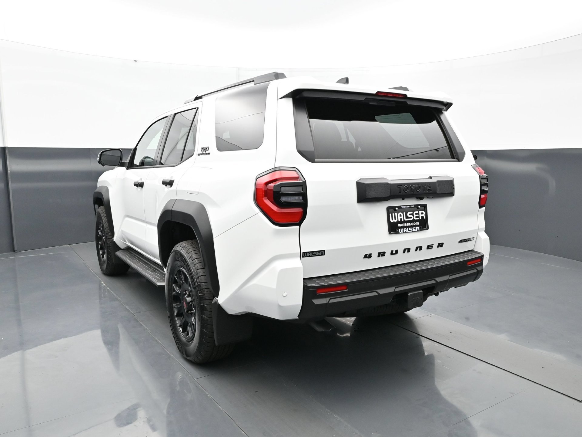 Used 2026 Toyota 4Runner TRD Off-Road Premium AWD/4WD image 5