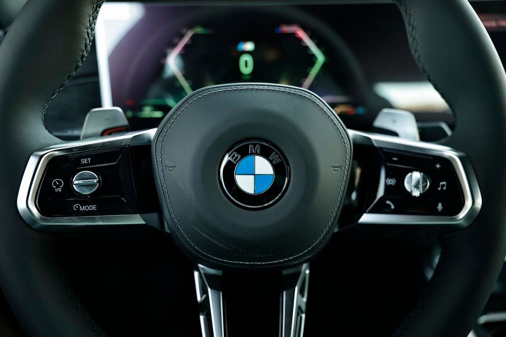 New 2026 BMW 740i w/ Executive Package image 35