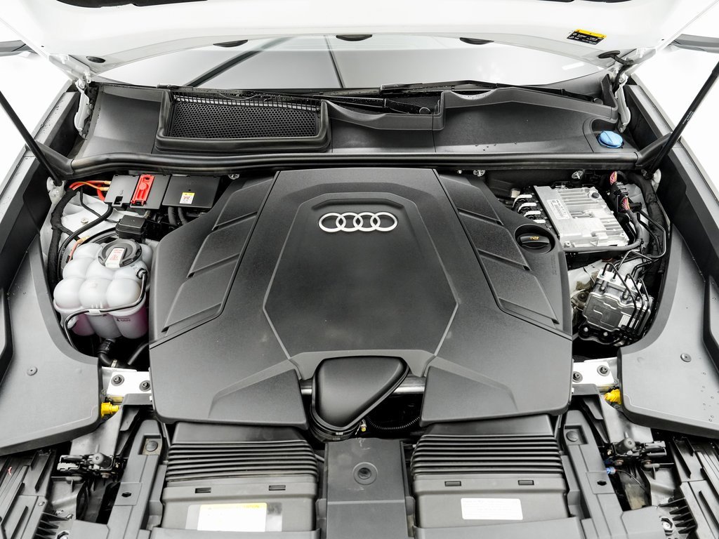 Used 2023 Audi Q8 Prestige w/ Prestige Package image 25