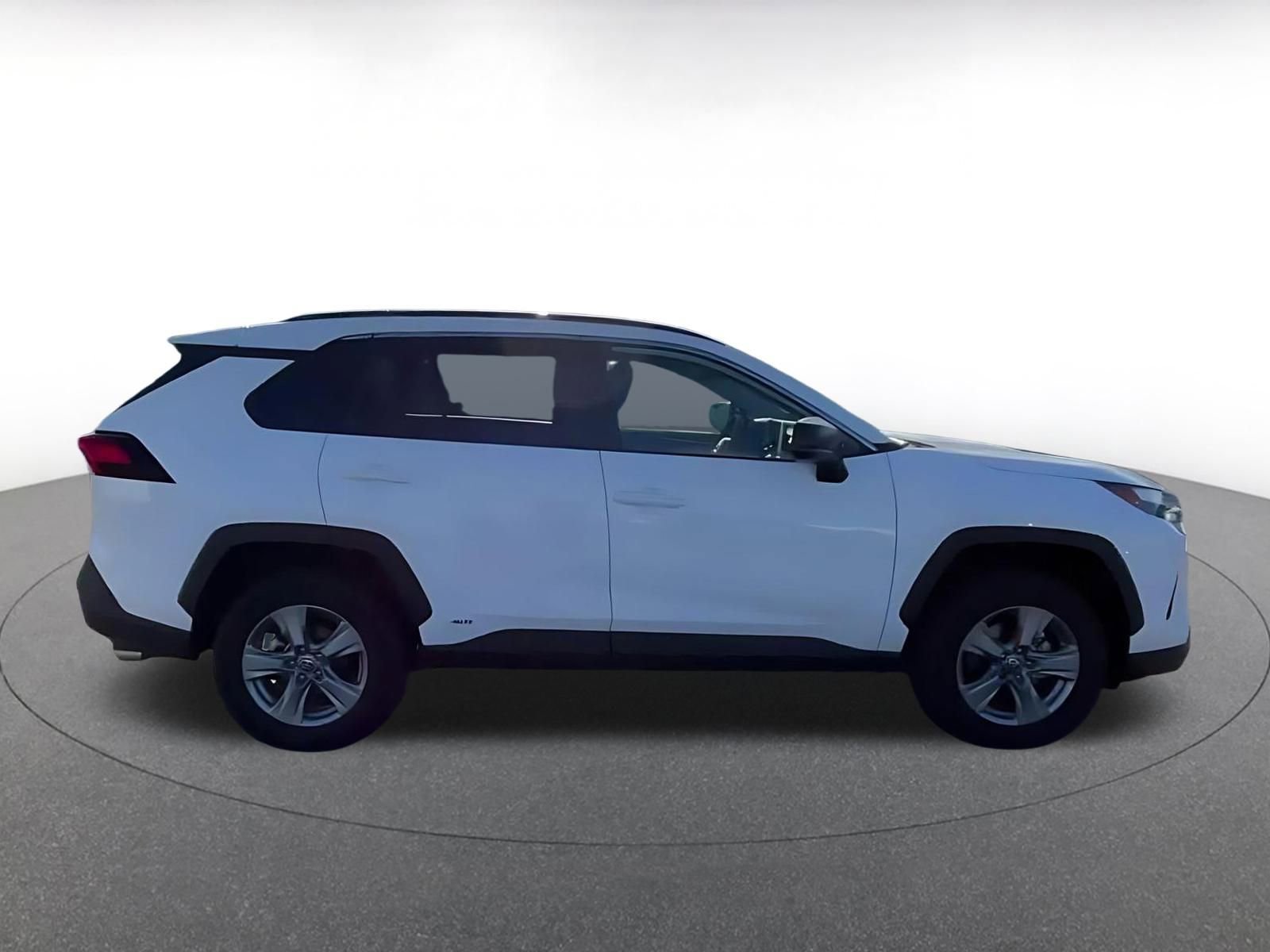 Used 2025 Toyota RAV4 LE image 16