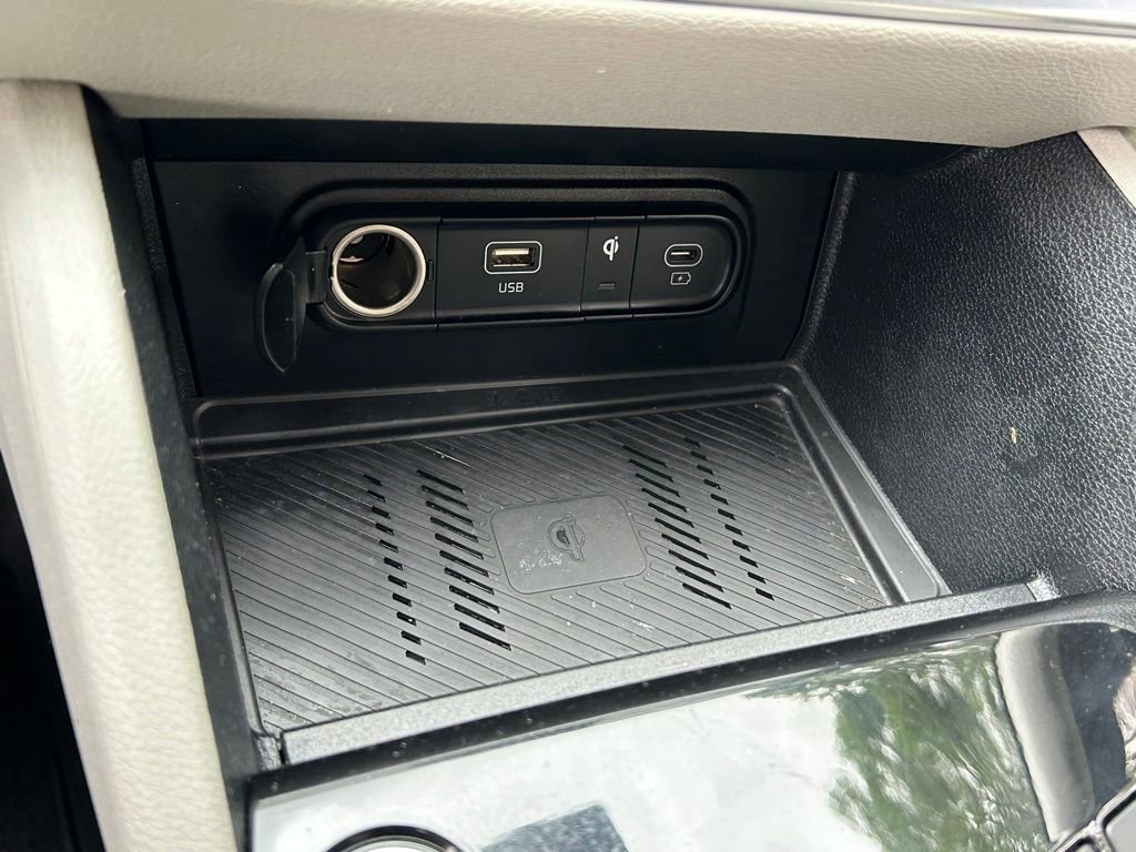 Used 2023 Kia Sportage EX FWD image 27