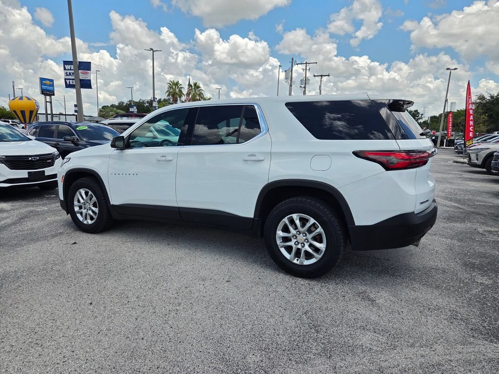 Used 2023 Chevrolet Traverse LS FWD image 10