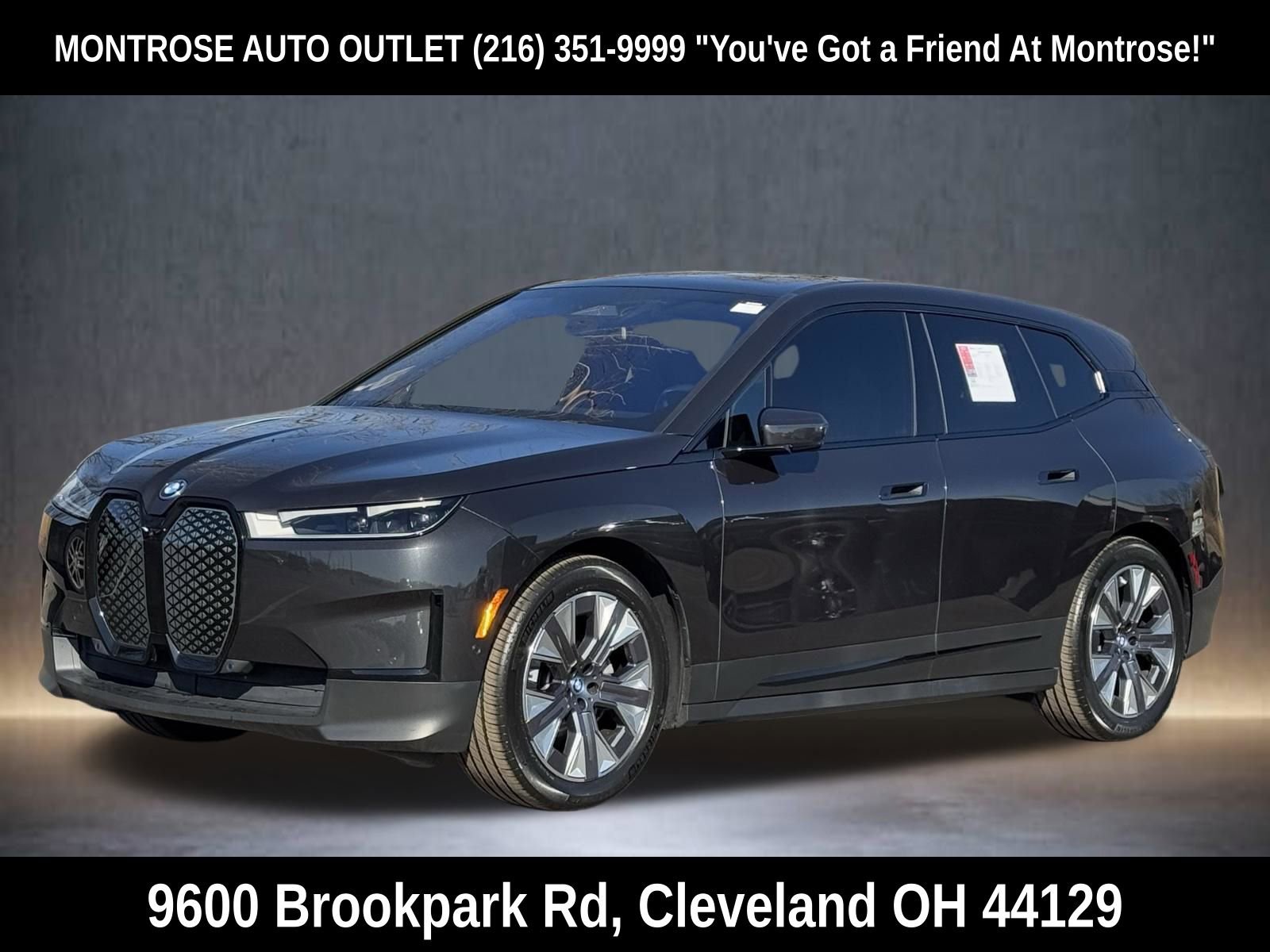Used 2022 BMW iX xDrive50 w/ Convenience Package image 8