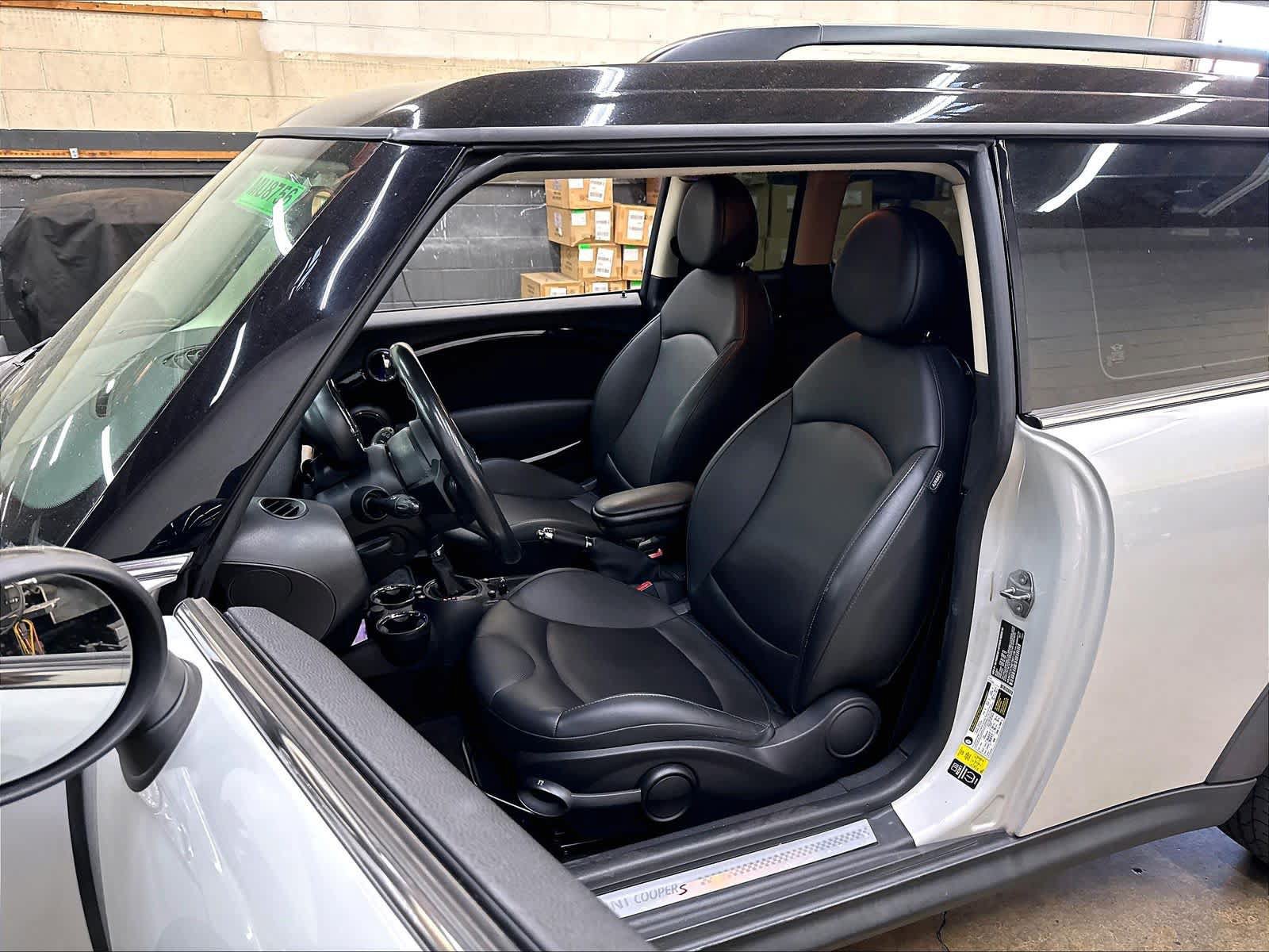 Used 2014 MINI Cooper Clubman S FWD image 26