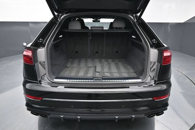 Used 2024 Audi SQ8 Prestige w/ Prestige Package AWD/4WD image 9