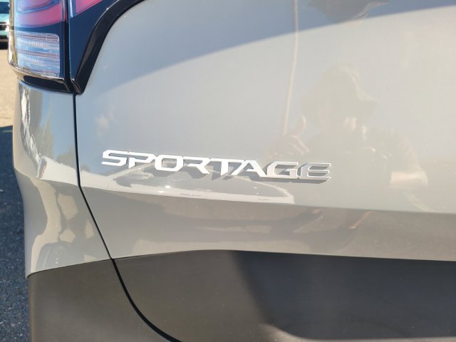 Used 2024 Kia Sportage X-Line w/ X-Line Premium Package AWD/4WD image 7
