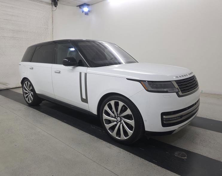 Used 2023 Land Rover Range Rover Long Wheelbase SE AWD/4WD image 1