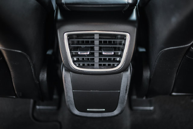 Used 2019 Lincoln Nautilus Premier AWD/4WD image 42
