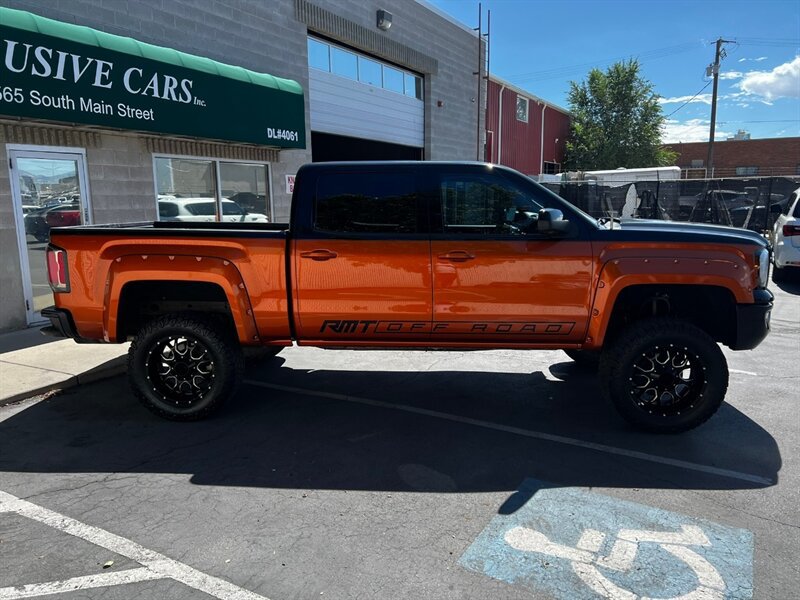 Used 2018 GMC Sierra 1500 SLT w/ All Terrain Package AWD/4WD image 11
