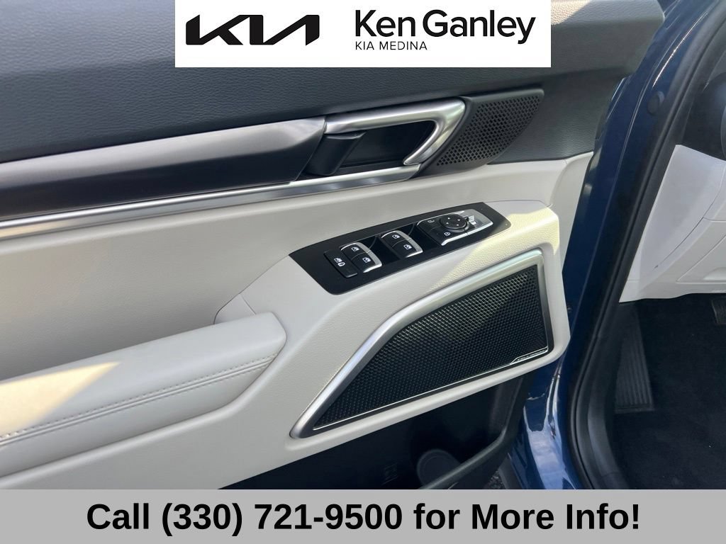 Certified 2024 Kia Telluride S w/ S Sunroof Package AWD/4WD image 25