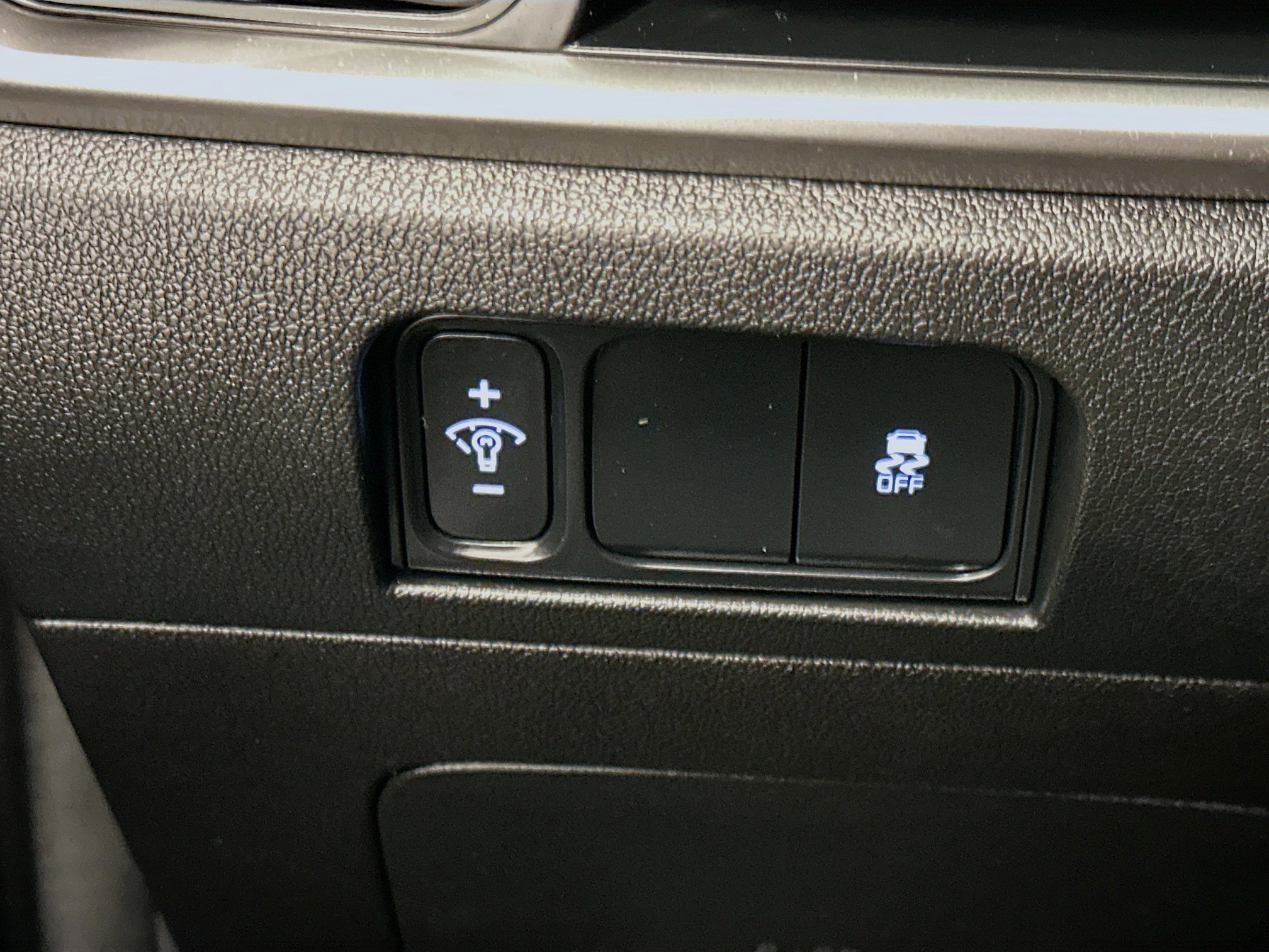 Used 2024 Kia Sorento S image 17