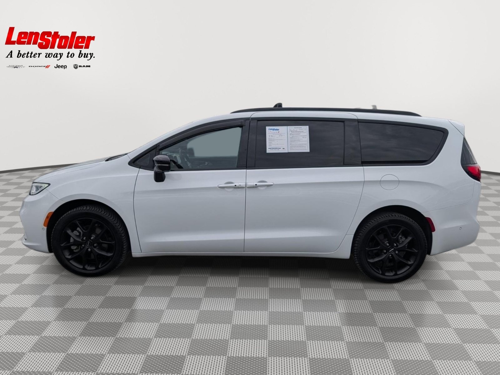 Used 2023 Chrysler Pacifica Limited w/ S Appearance Package AWD/4WD video 2