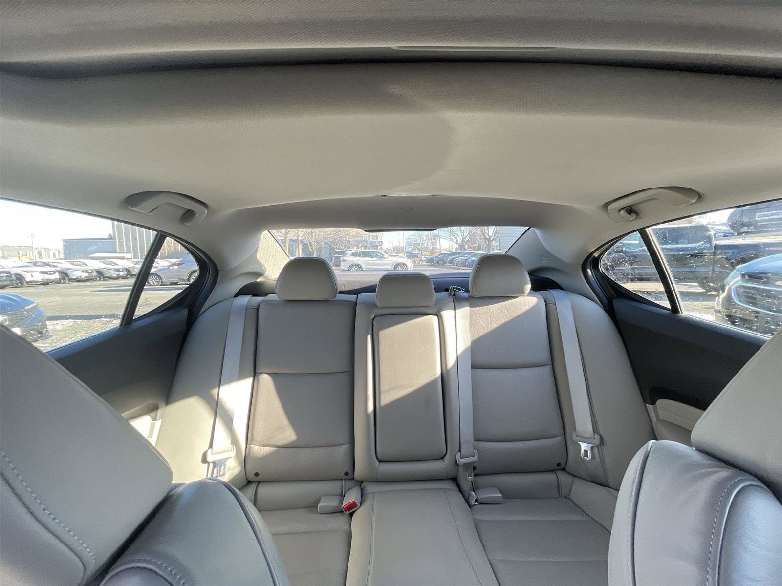 Used 2016 Acura TLX V6 SH-AWD w/ Advance Package image 29