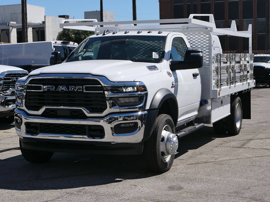 New 2026 RAM 5500 Tradesman w/ Chrome Appearance Group AWD/4WD image 6