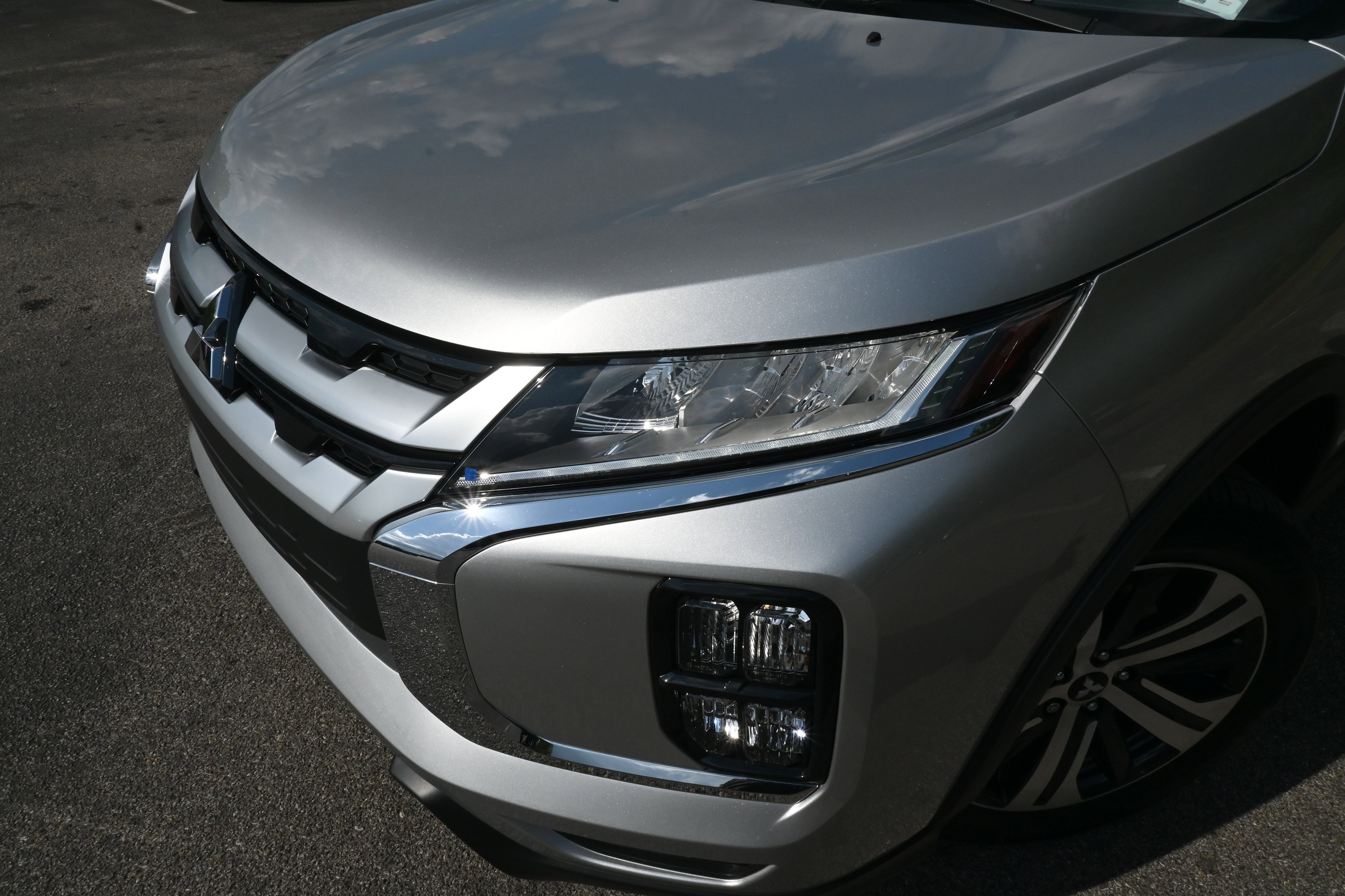 Used 2023 Mitsubishi Outlander Sport SE image 13