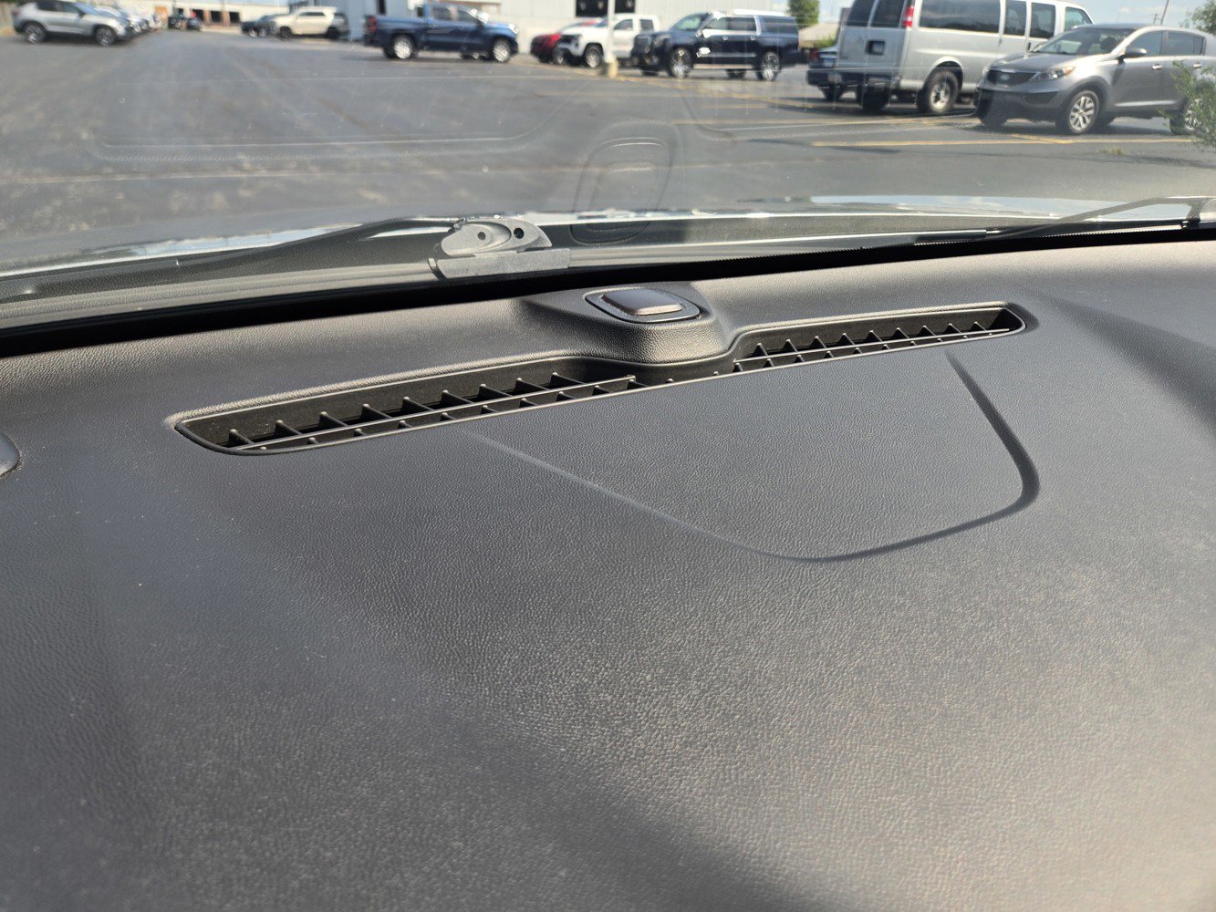 Used 2024 Chevrolet Malibu LT FWD image 7