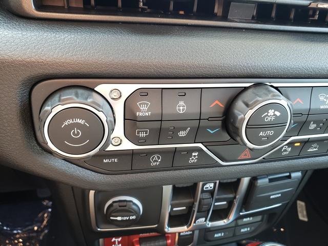 New 2025 Jeep Gladiator Willys image 19