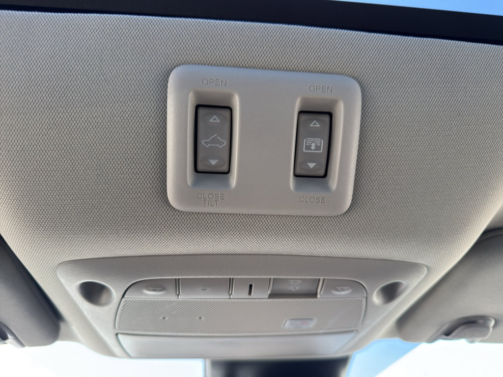 Certified 2024 Nissan Murano Platinum w/ Cargo Package image 23