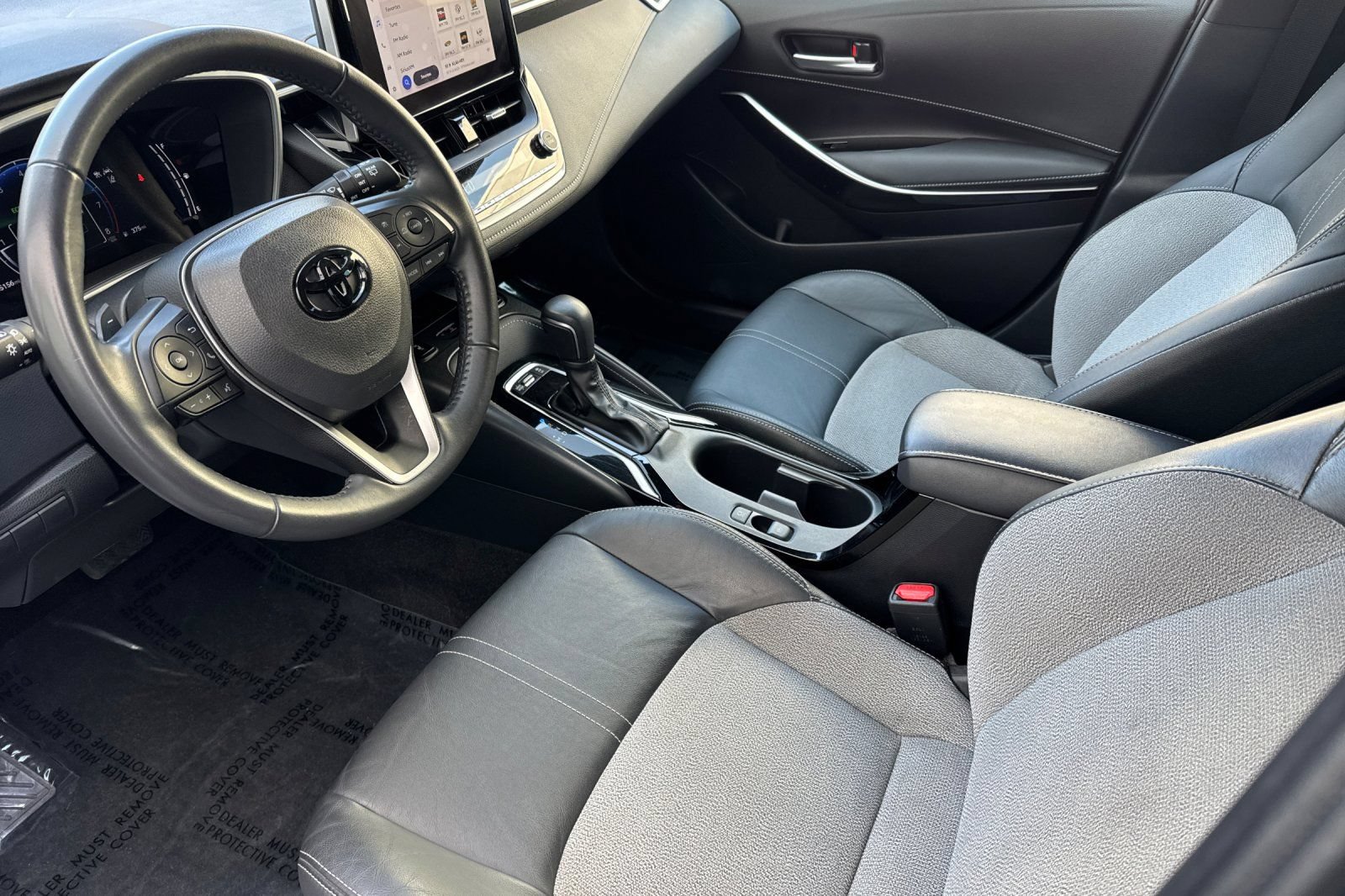 Certified 2025 Toyota Corolla XSE FWD image 12