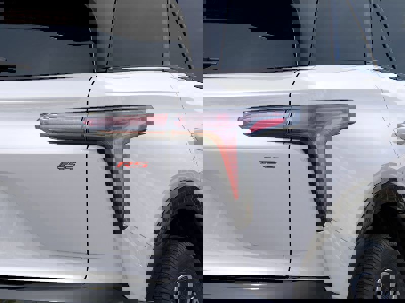 New 2025 Chevrolet Blazer EV RS image 11