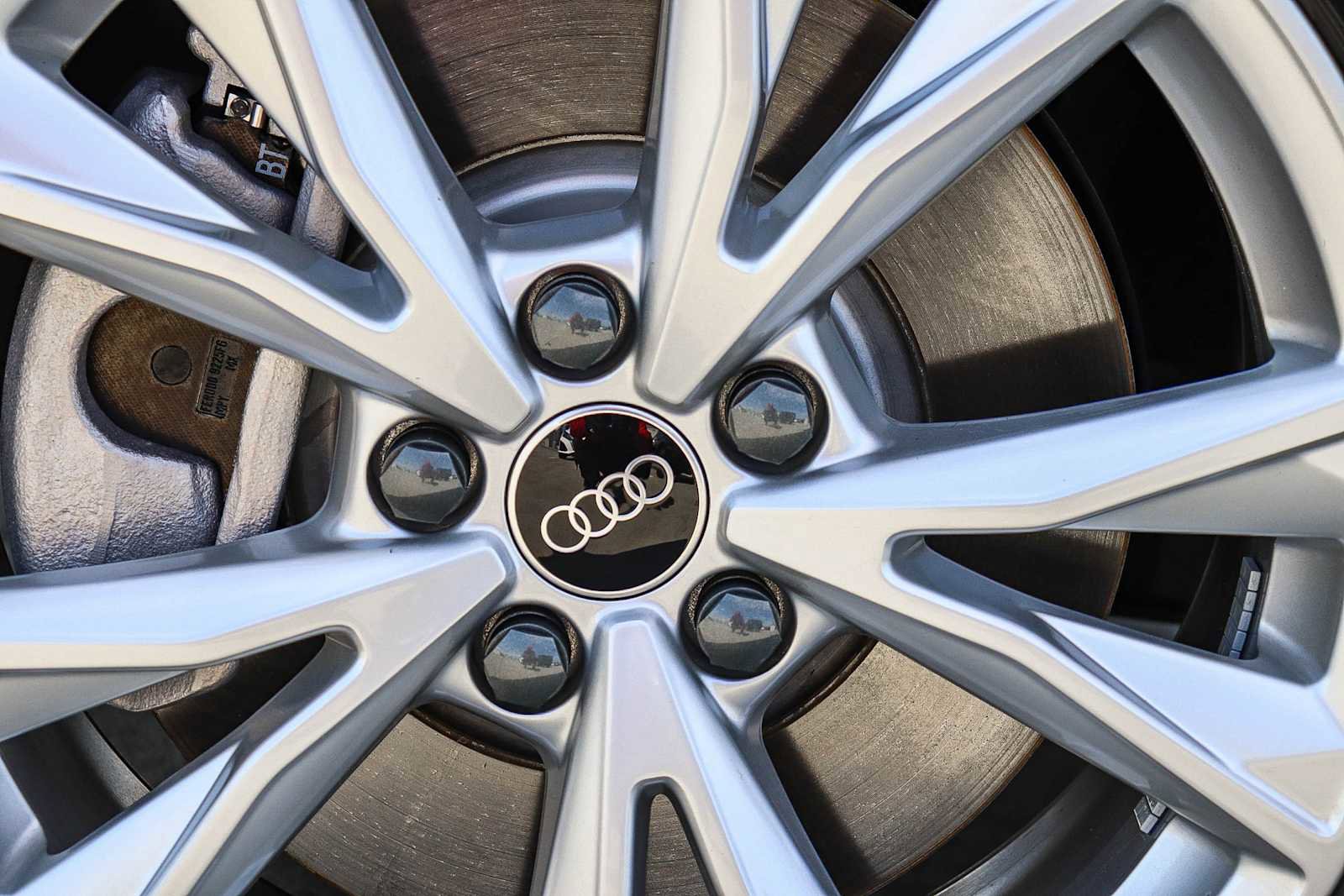 Used 2025 Audi Q3 2.0T Premium Plus w/ Premium Plus Package image 15