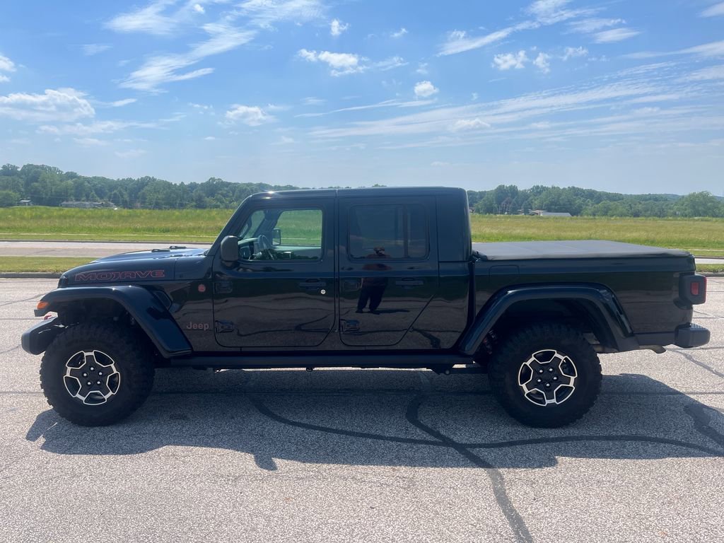 Used 2023 Jeep Gladiator Mojave w/ Cold Weather Group AWD/4WD image 2