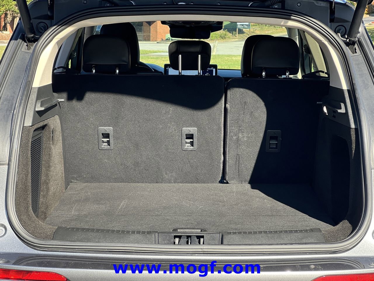 Used 2024 Lincoln Corsair Grand Touring w/ Equipment Group 302A AWD/4WD image 25