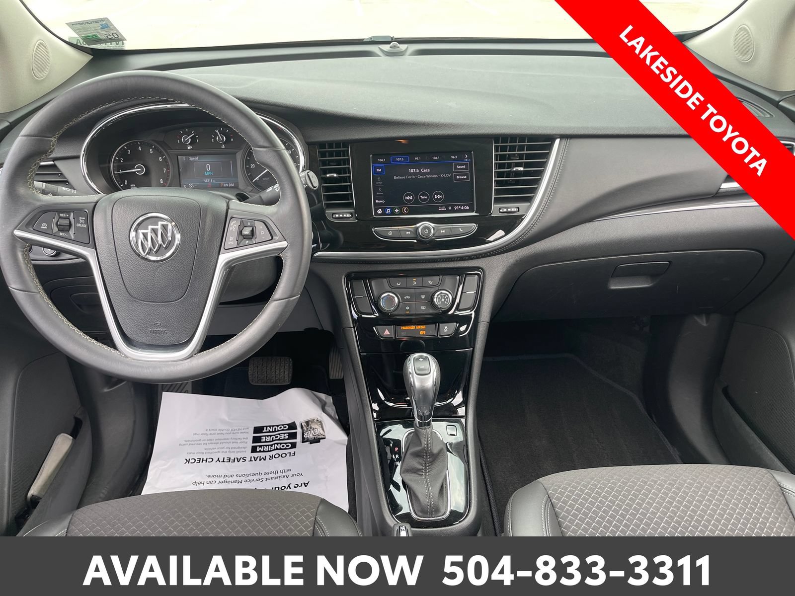 Used 2022 Buick Encore Preferred AWD/4WD image 21
