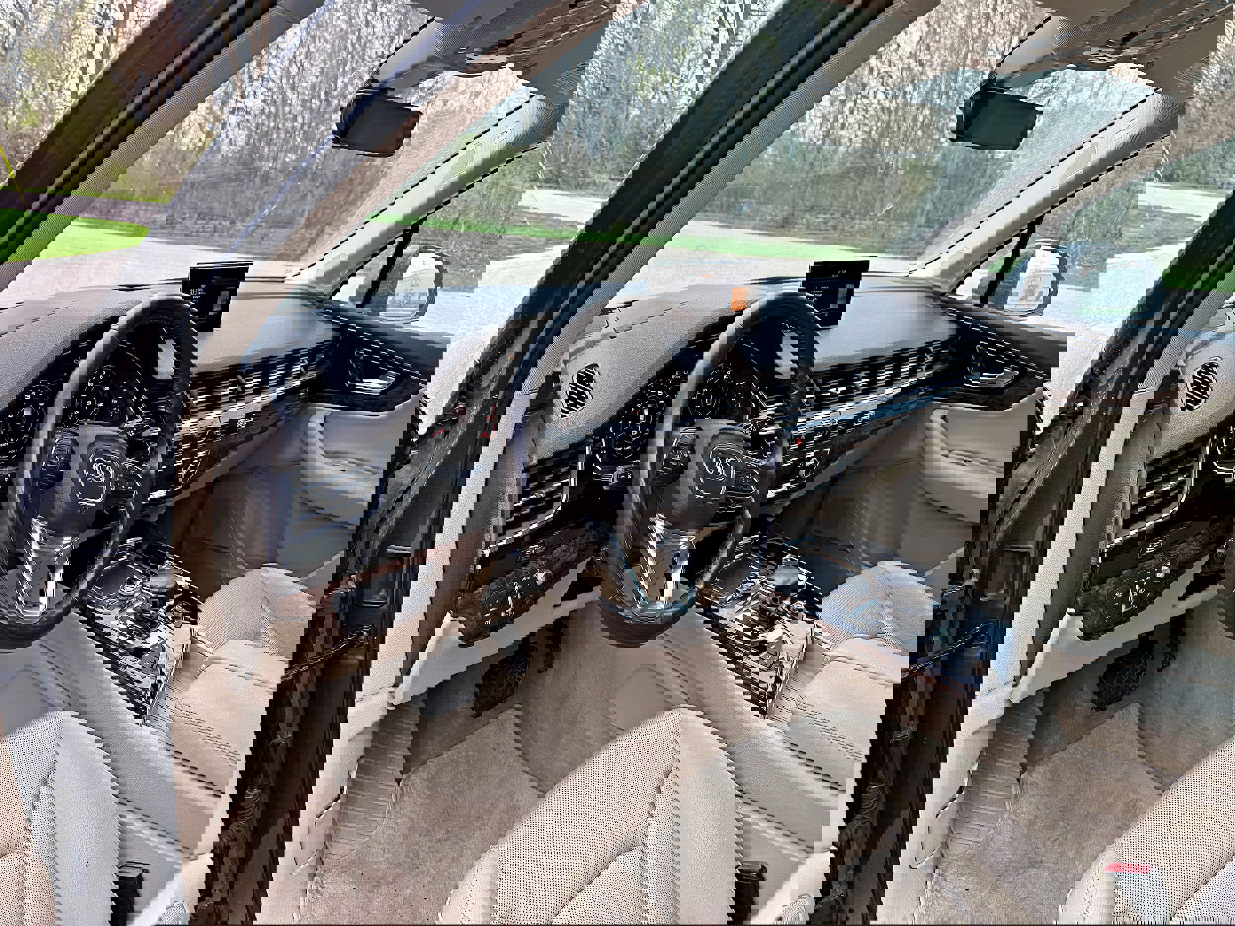 Used 2018 Audi Q7 3.0T Prestige AWD/4WD image 13