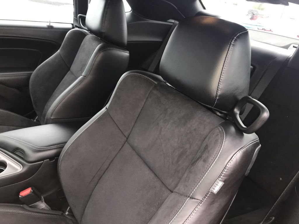 Used 2023 Dodge Challenger GT w/ Plus Package image 11