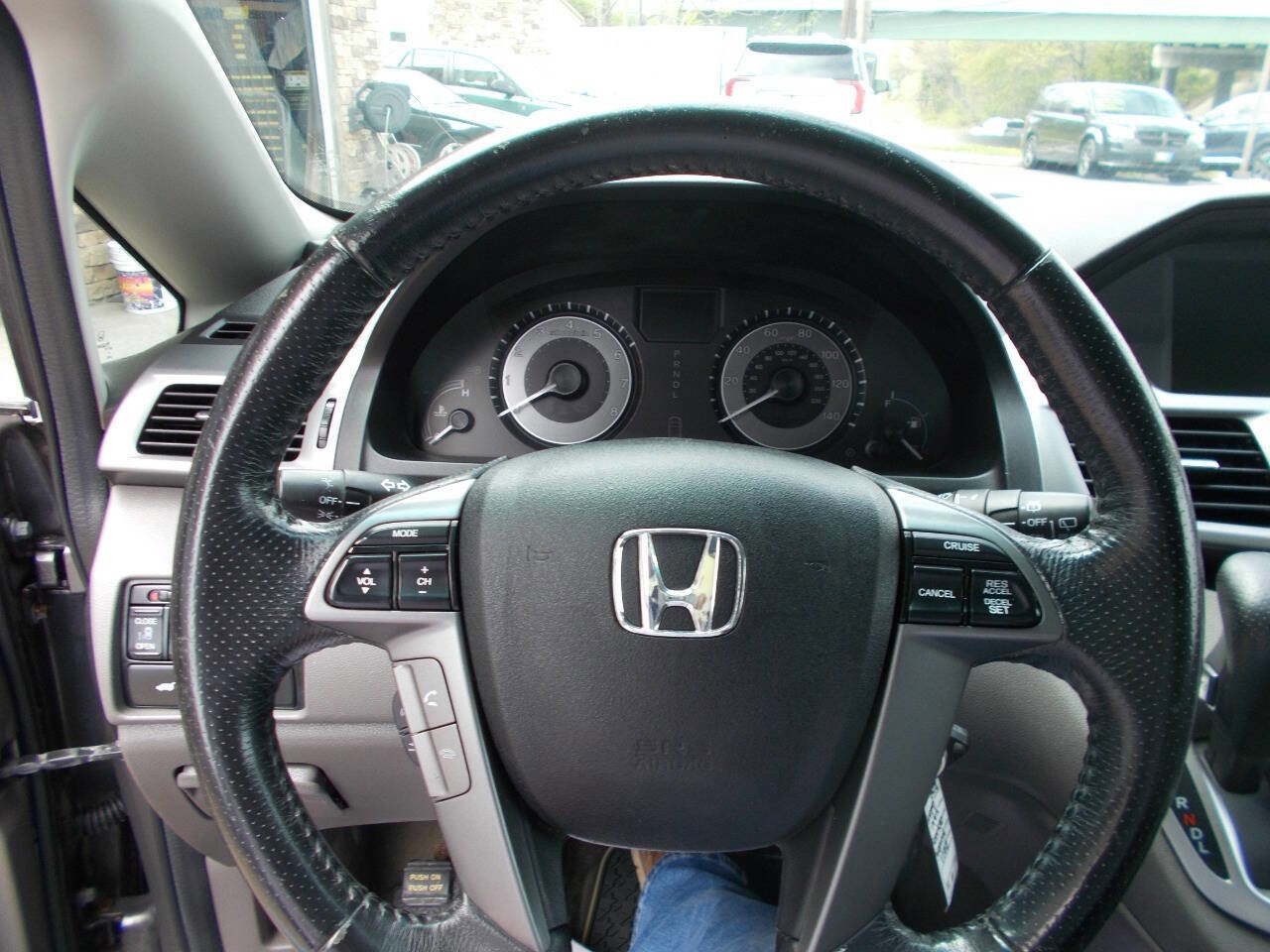 Used 2011 Honda Odyssey EX-L image 11