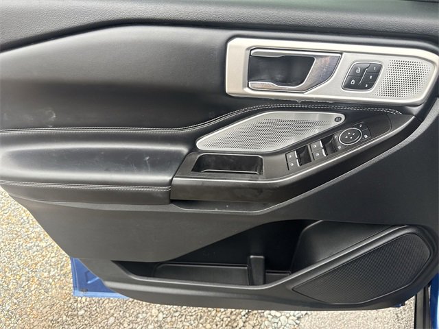 Used 2020 Ford Explorer ST w/ ST Street Pack image 13