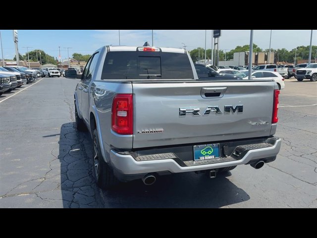 Used 2025 RAM 1500 Laramie w/ Sport Appearance Package AWD/4WD image 7