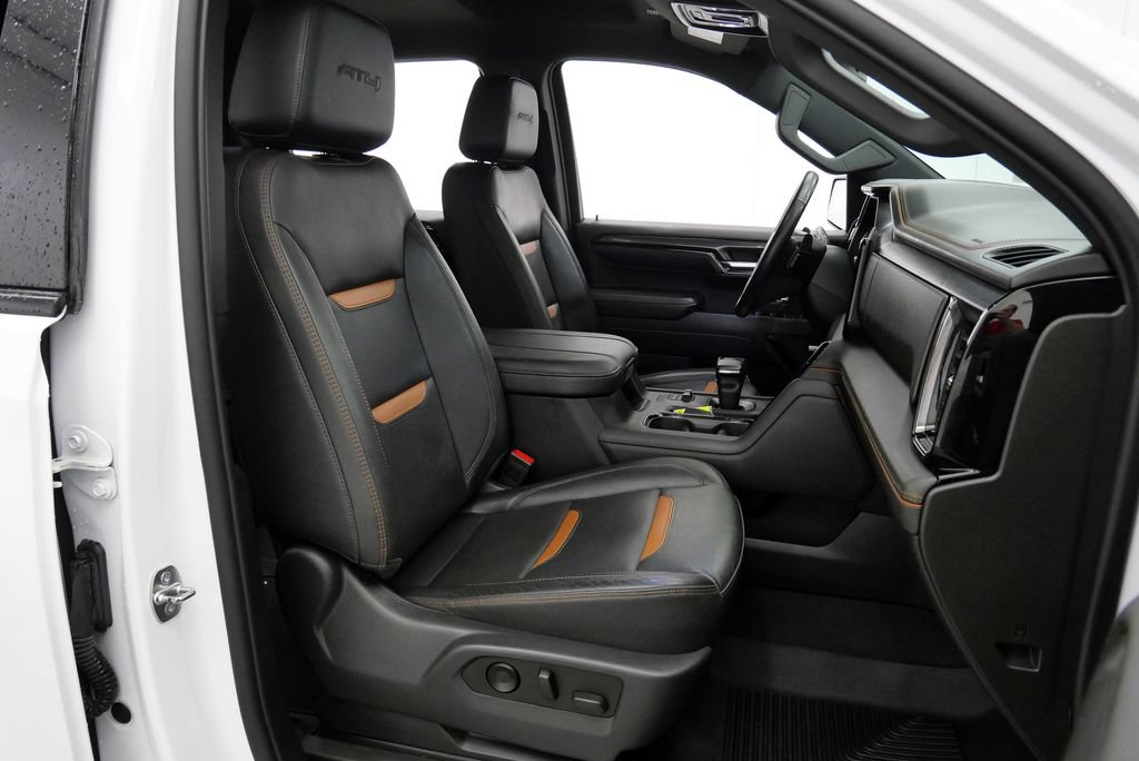 Used 2023 GMC Sierra 1500 AT4 w/ AT4 Premium Package AWD/4WD image 15