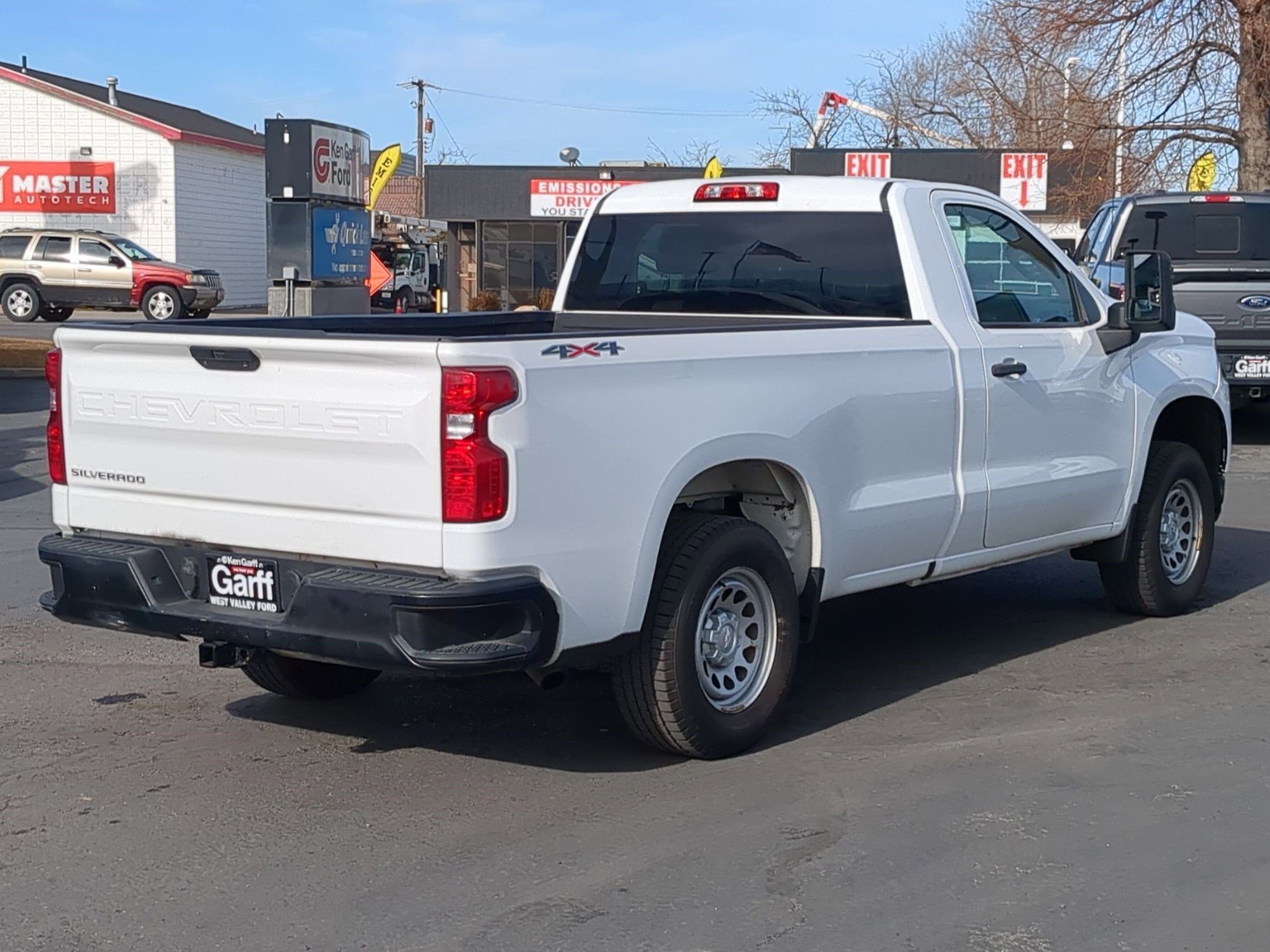 Used 2021 Chevrolet Silverado 1500 W/T w/ WT Value Package image 3