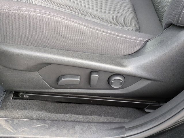 Used 2024 Subaru Crosstrek 2.0i Premium image 6