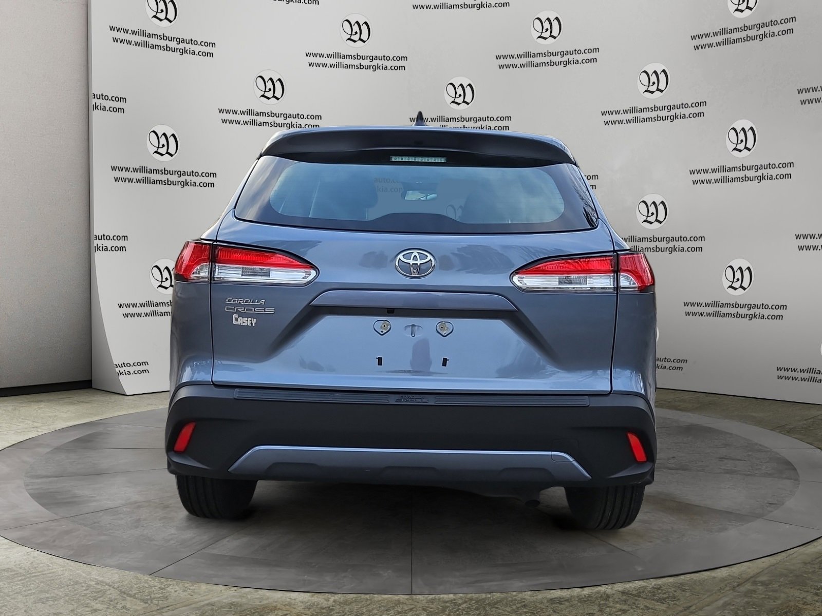 Used 2023 Toyota Corolla Cross L image 4