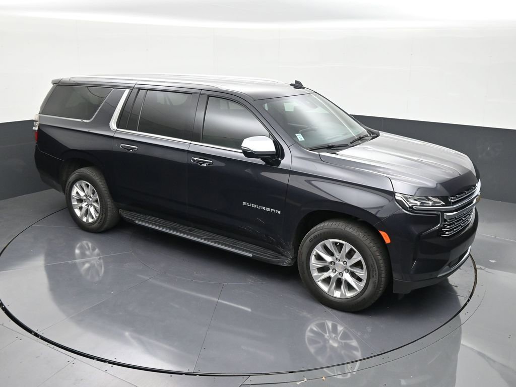Used 2024 Chevrolet Suburban Premier RWD image 18