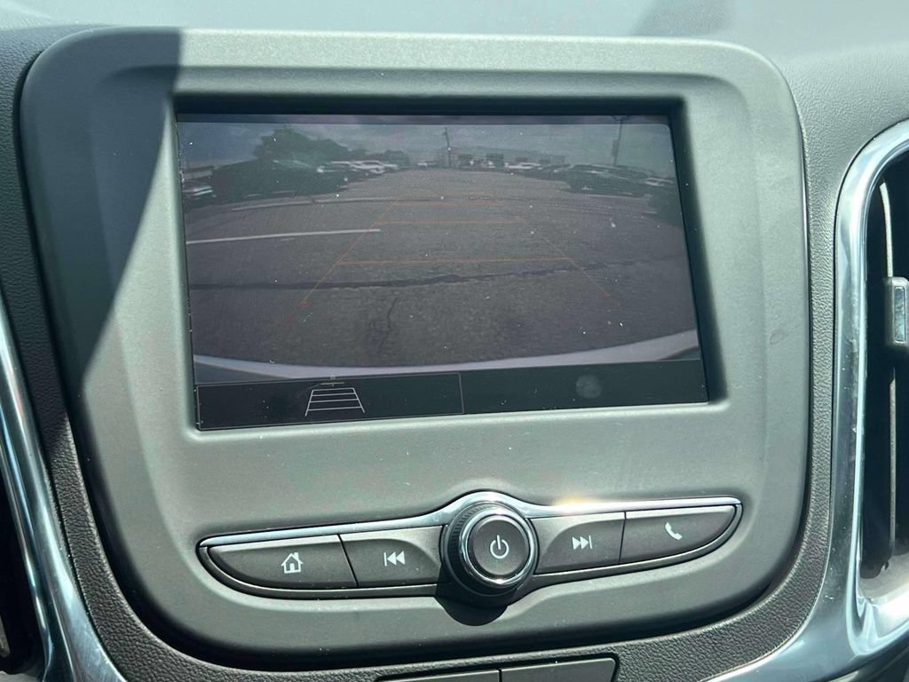 Used 2024 Chevrolet Equinox LS w/ Driver Confidence II Package FWD image 35