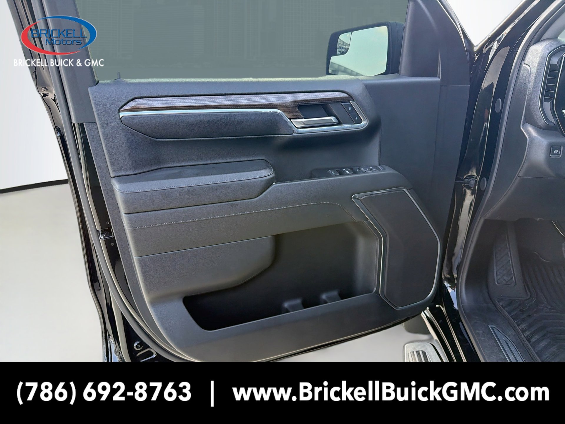 Used 2024 Chevrolet Silverado 1500 RST RWD image 23